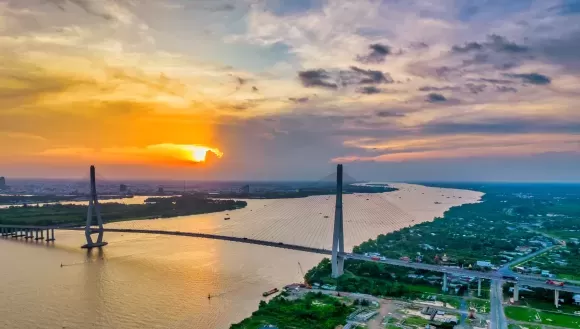 Why Teamwork Really Makes The Dream Work