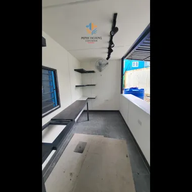 Container cafe 10 feet ốp gỗ đầy đủ điện đèn quạt