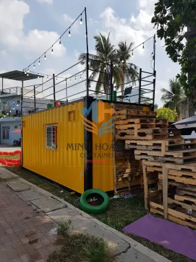 Container Cafe 20 Feet Vàng Viền Đen Phim Xin Chào PaPa