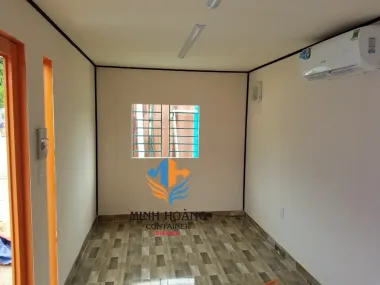 Container Văn Phòng 20 Feet Có Toilet - Xanh Viền Cam Hiện Đại