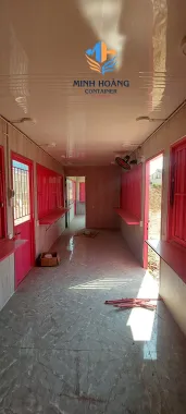 Container Cafe 40 Feet Màu Hồng Pastel Kèm Container Toilet 20 feet chia 2 Phòng Riêng