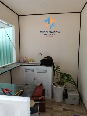 Container showroom garage lắp ghép 40 feet và 10 feet trắng viền đen Tân Phú