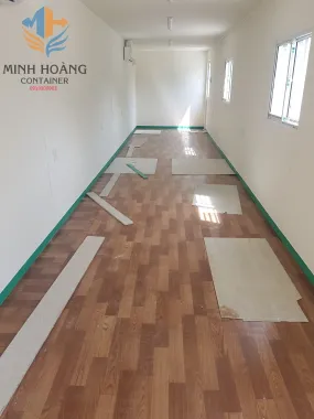 Container văn phòng 40 feet sơn 3 màu theo nhận diện thương hiệu.