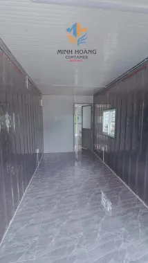 Bộ đôi container văn phòng 40 feet màu xanh lá kèm máy lạnh, điện, đèn đầy đủ tiện nghi option chia hai phòng đến với khách Sài Gòn