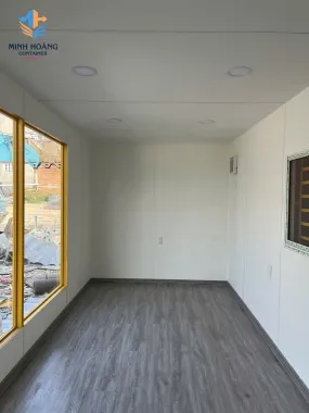 Thiết Kế Nhà Container Chữ L 2x20 Feet Dạng Kính: Tối Ưu Diện Tích, Tích Hợp Ban Công Rộng