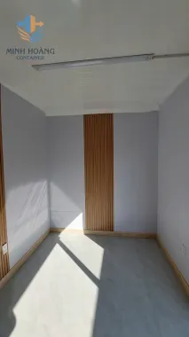 Container Văn Phòng 20 Feet Khung Kính: Không Gian Mở Hiện Đại & Màu Vàng Năng Động