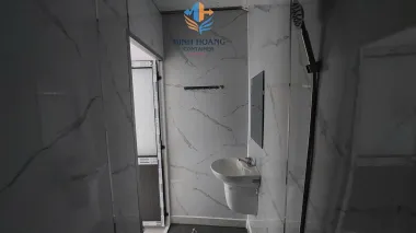 Container Văn Phòng 20 Feet Trắng Khung Kính Có Toilet: Hiện Đại & Tiện Nghi