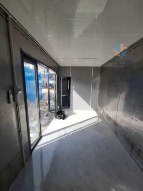 Container Văn Phòng 20 Feet Xám 3 Cửa Có Toilet