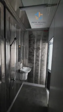 Container Văn Phòng 20 Feet Có Toilet – Thiết Kế Xanh Dương Viền Đen Hiện Đại