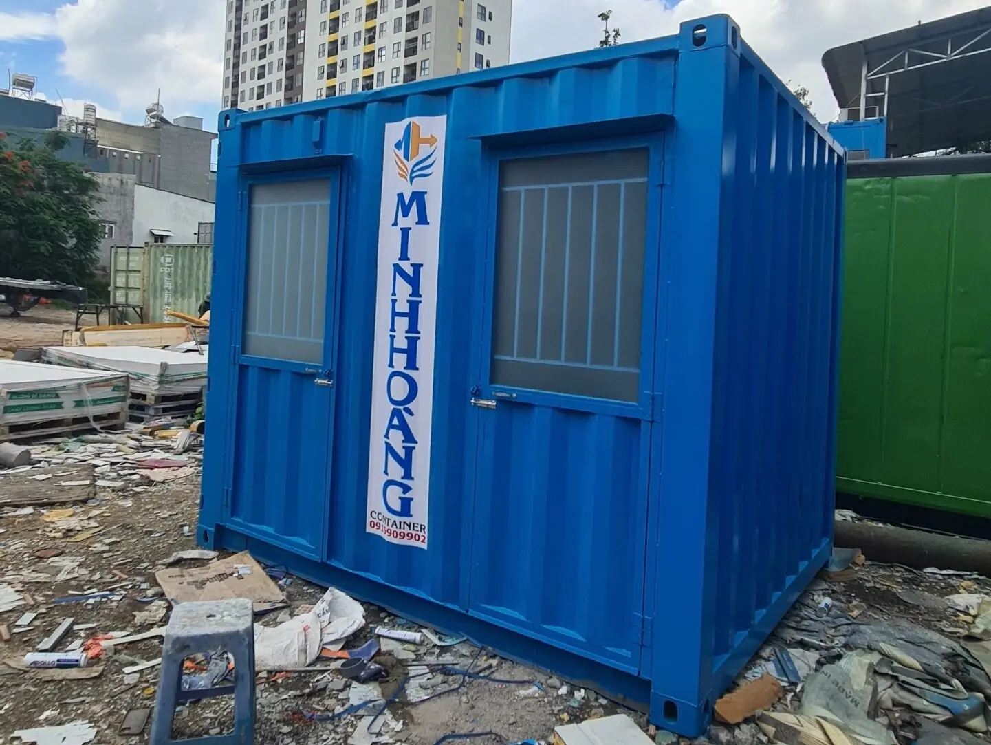 Container Toilet 10 Feet 2 Phòng - Đầy Đủ Tiện Nghi Cho Văn Phòng & Nhà Ở