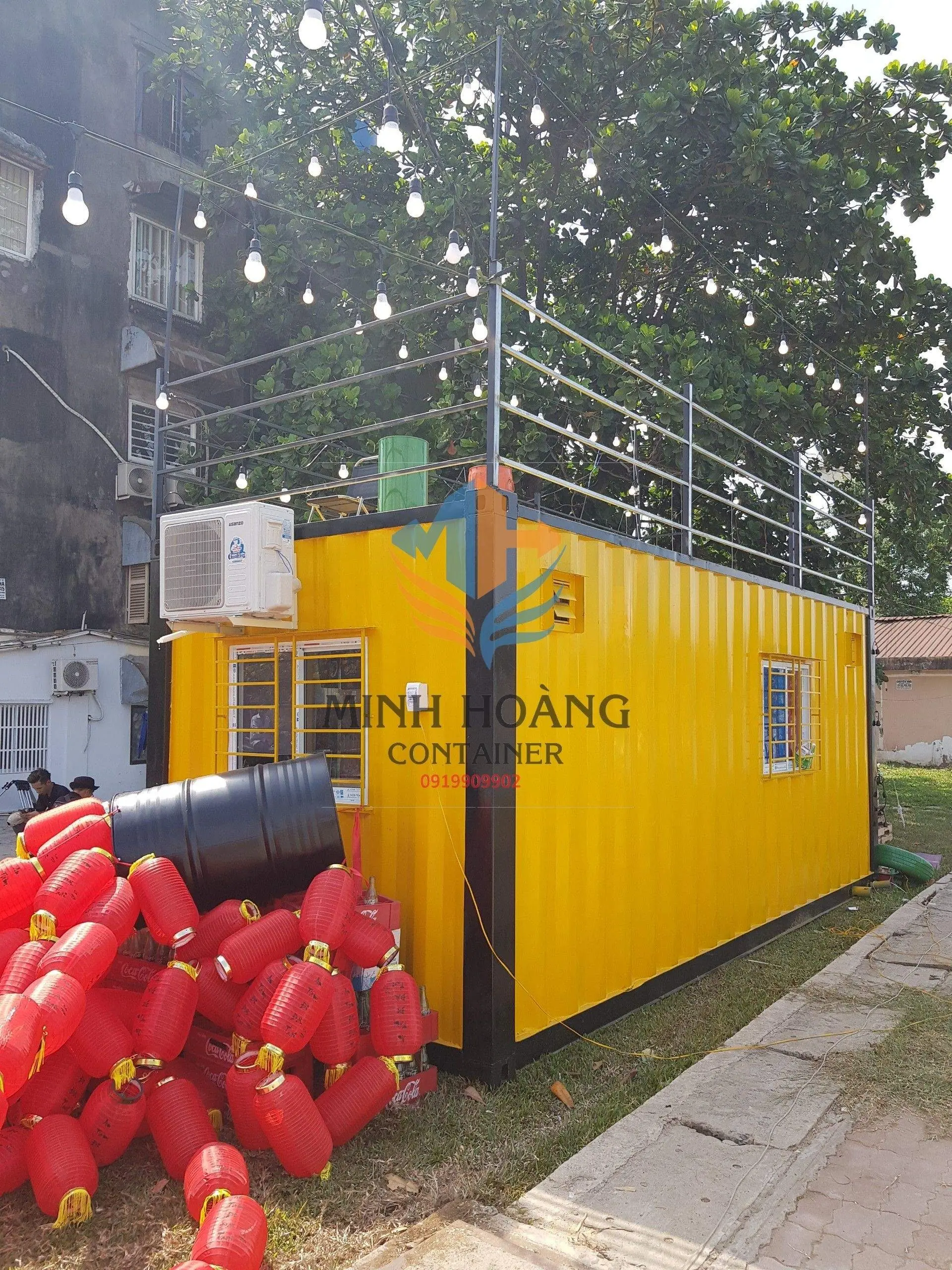 Container cafe 10 feet ốp gỗ đầy đủ điện đèn quạt