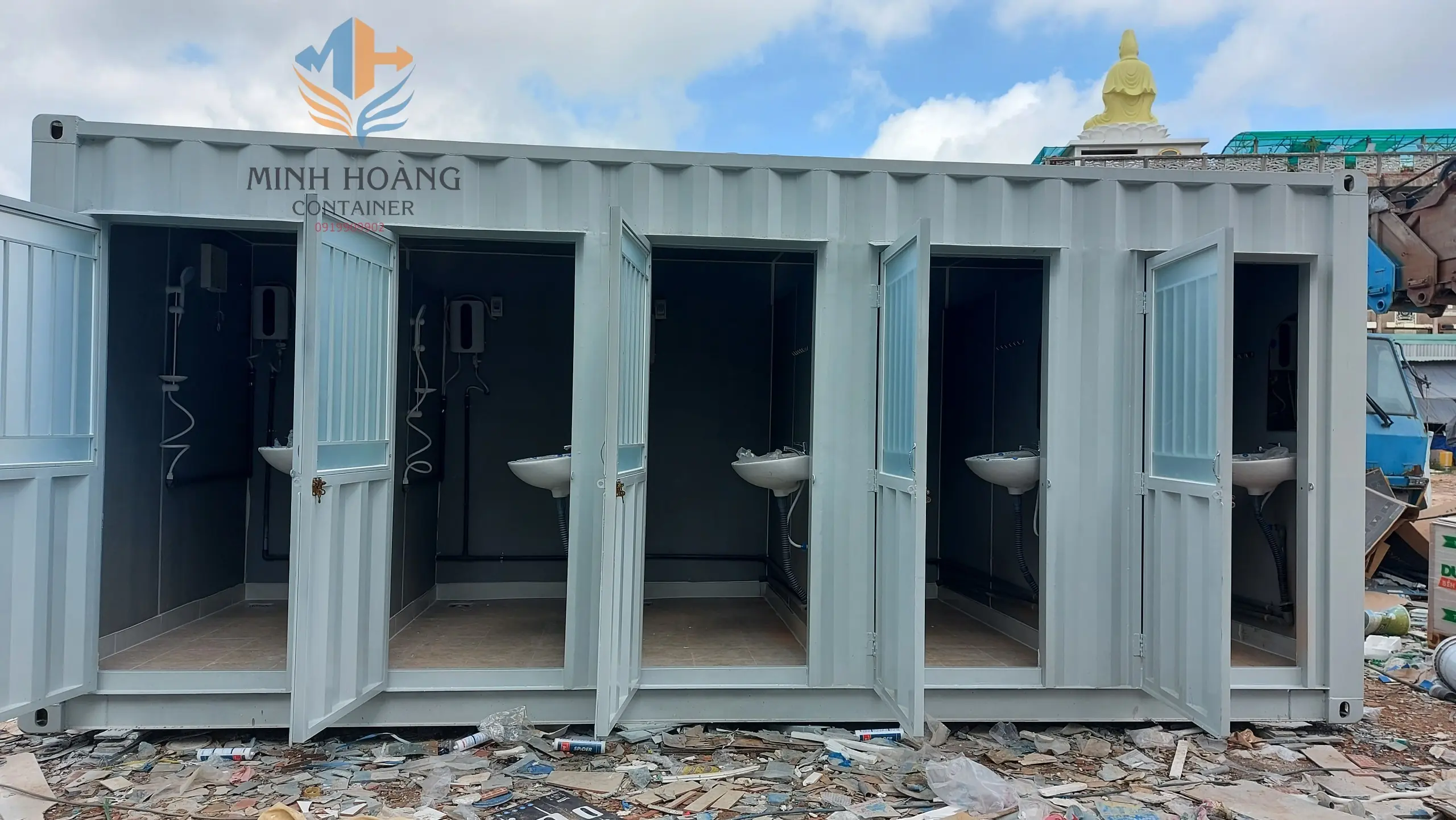 Container 20 feet toilet 5 phòng