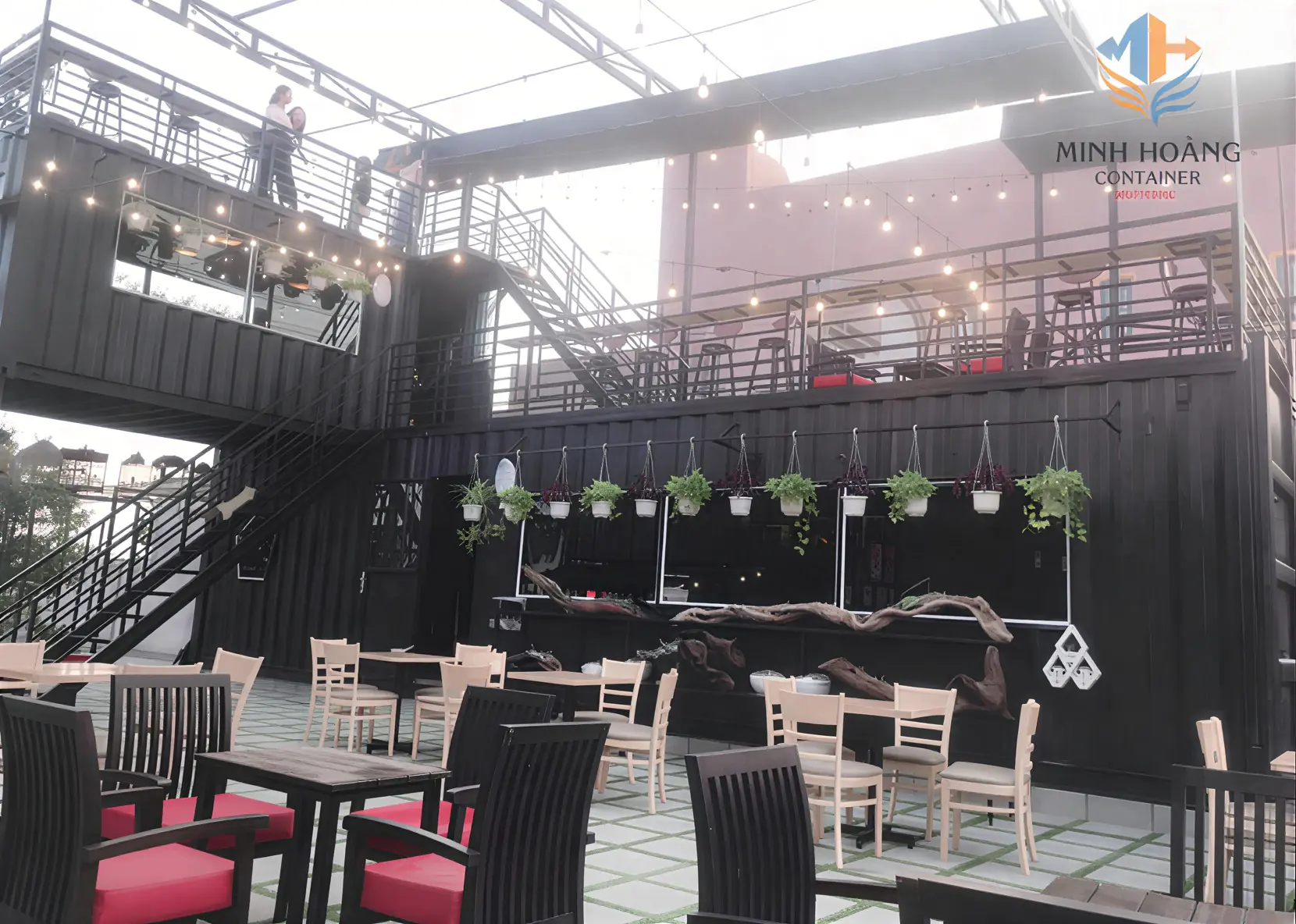 Container Cafe Lắp Ghép 2 Tầng 20 Feet Và 40 Feet Có Toilet Đen