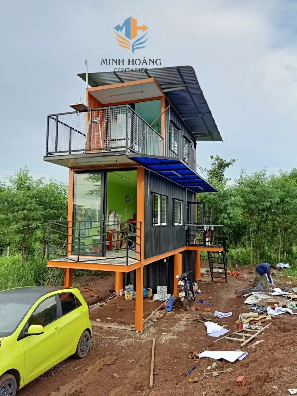 Container Nhà Ở 2 Tầng Đen 2x20 Feet Có Toilet