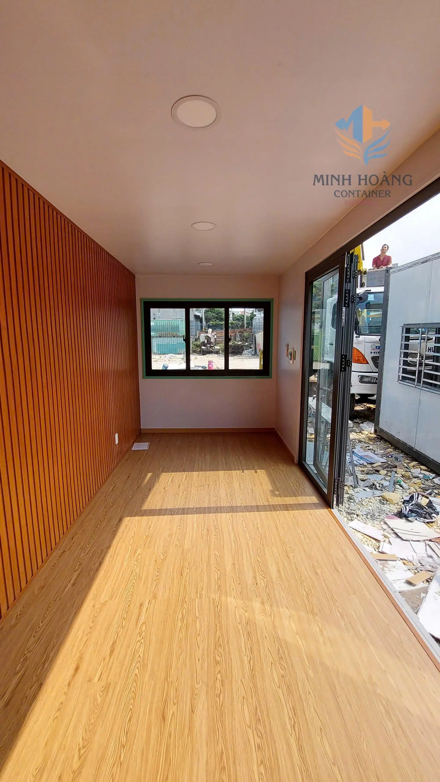 Minh Hoàng Container